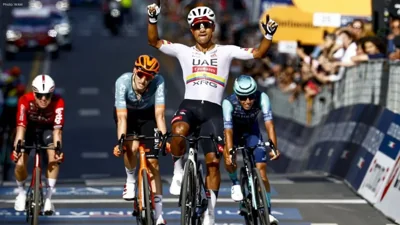 Jhonatan Narváez Clinches Stage 4 Victory at Giro d’Italia for UAE Team Emirates-XRG
