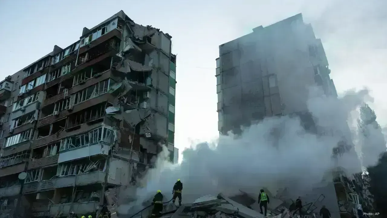Russia Intensifies Assault on Kyiv, Signaling Ongoing War