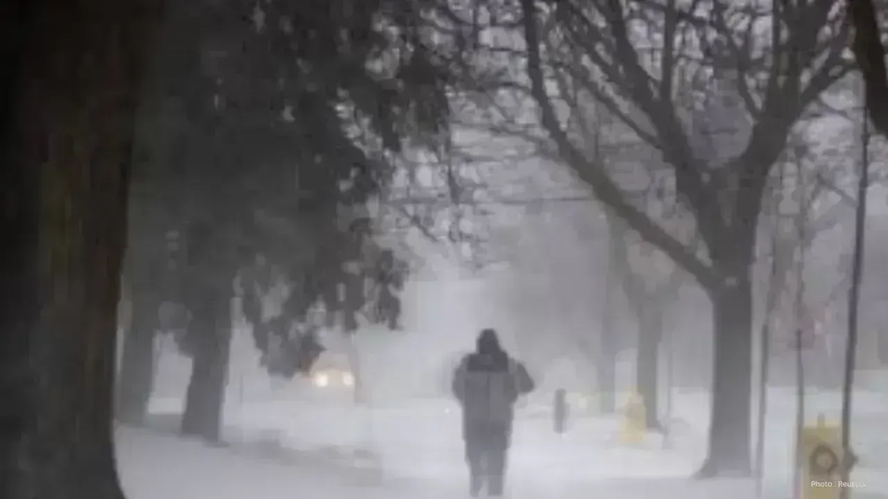 Edmonton Braces for Chilly Weather: Rain, Strong Winds, and Possible Snow Over May Long Weekend