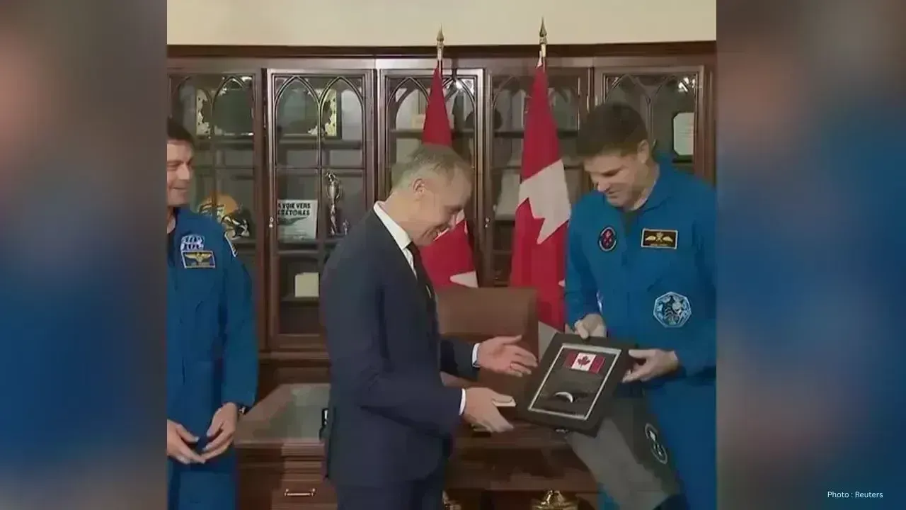 PM Carney Honors Artemis II Crew with Gifts