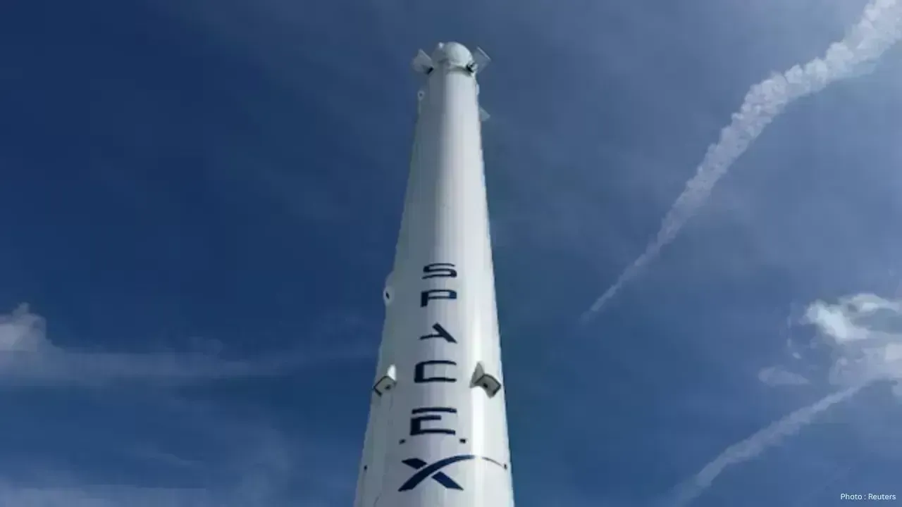 SpaceX's Potential IPO Captivates Investors Amid Market Buzz