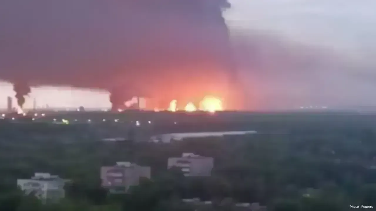 Ukrainian Drones Strike Russian Refinery in Ryazan
