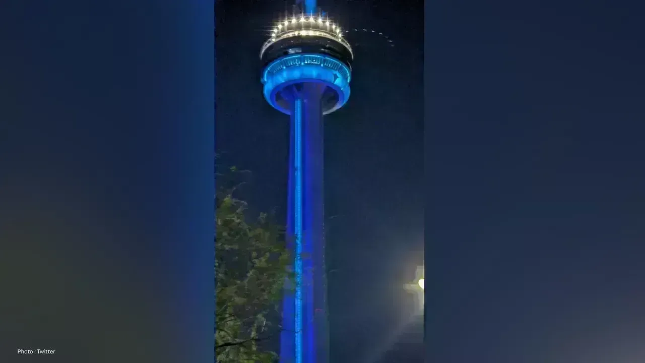 Drake Illuminates CN Tower in Icy Hues for New Album Hype