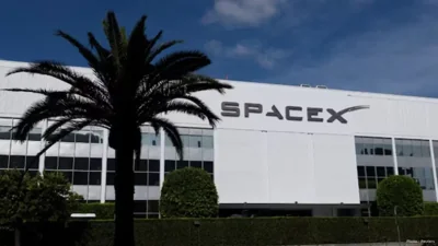 SpaceX Accelerates Toward Landmark Nasdaq Listing