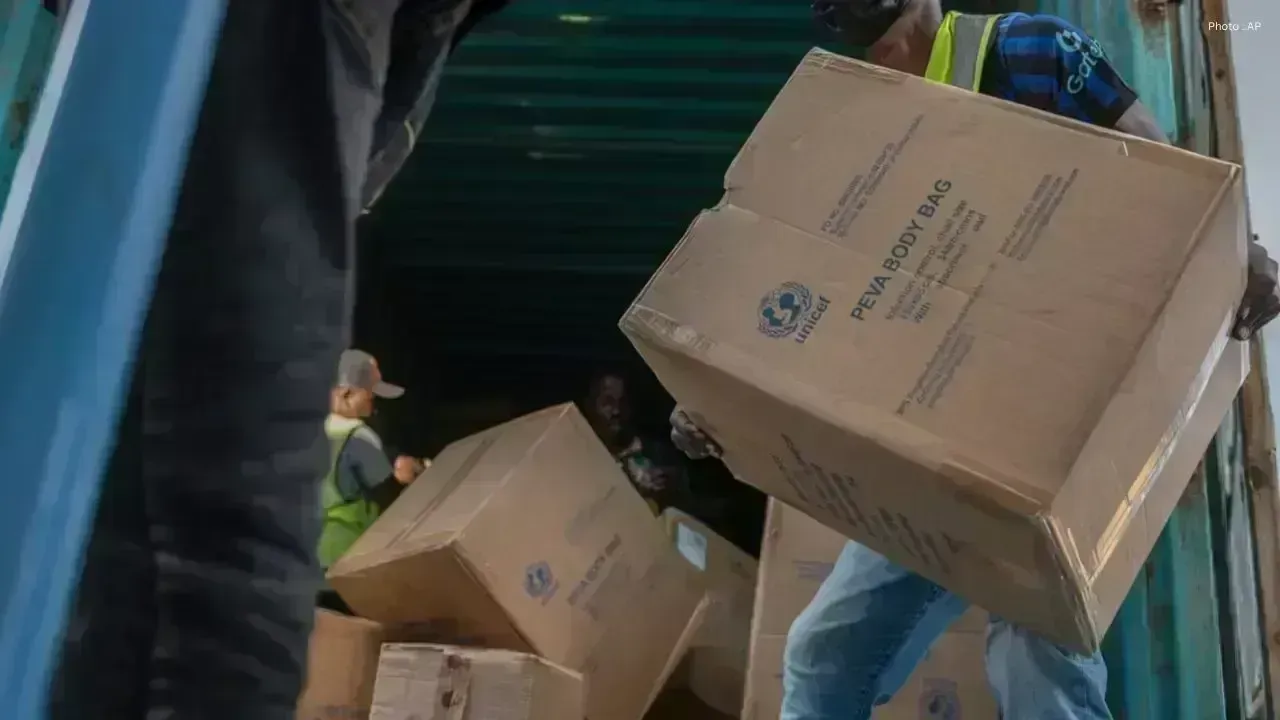 WHO Warns of High Local Ebola Risk, Global Threat Remains Low