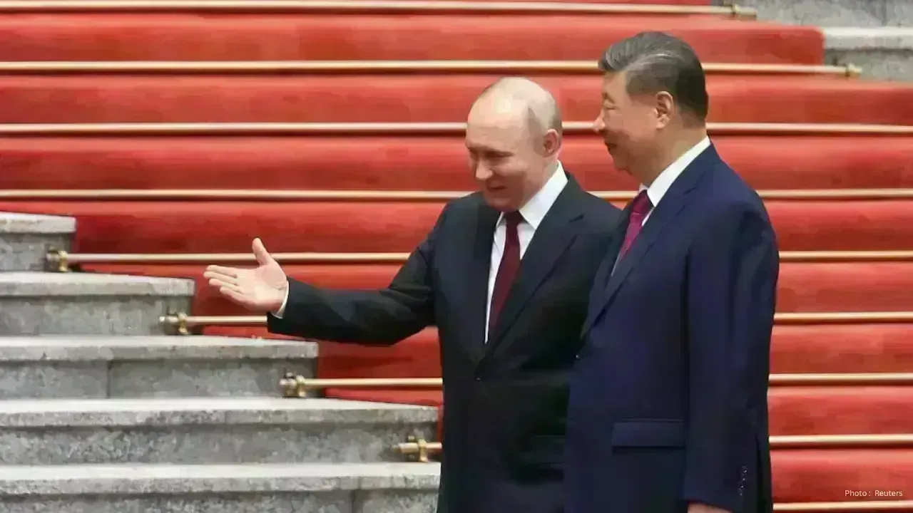 Putin Hails Enhanced Russia-China Relations in Xi Meeting