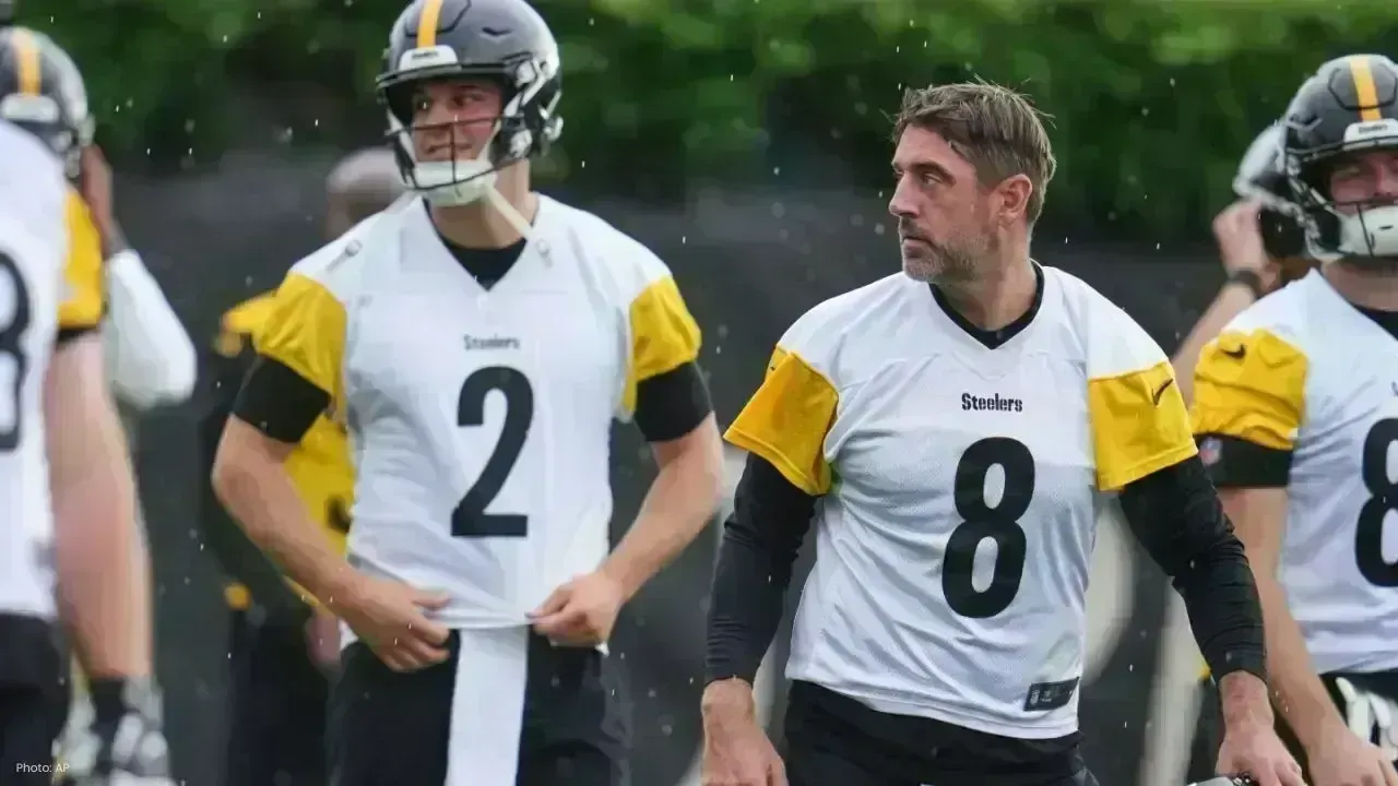 Aaron Rodgers Declares 2026 NFL Season as His Final Farewell