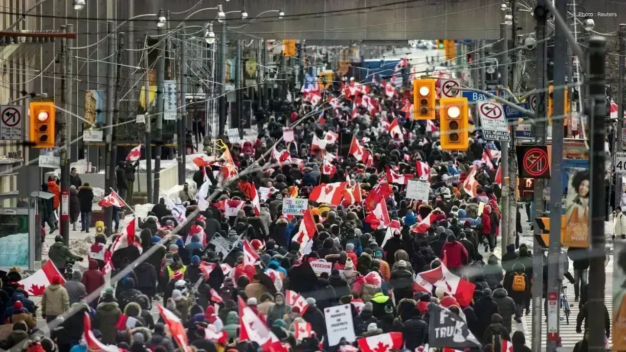 Canada’s Border Policies Under Fire for Targeting Palestine Activists