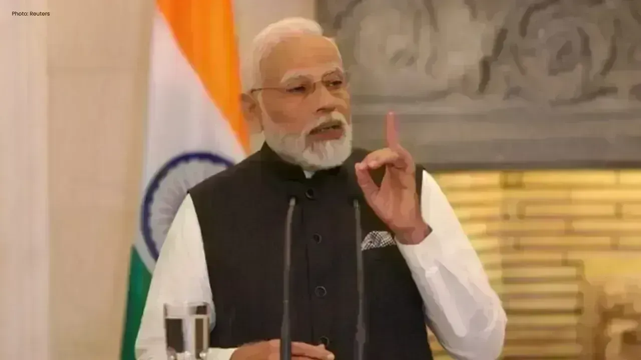 Jhalmuri Vendor Gets Threat Calls After PM Visit