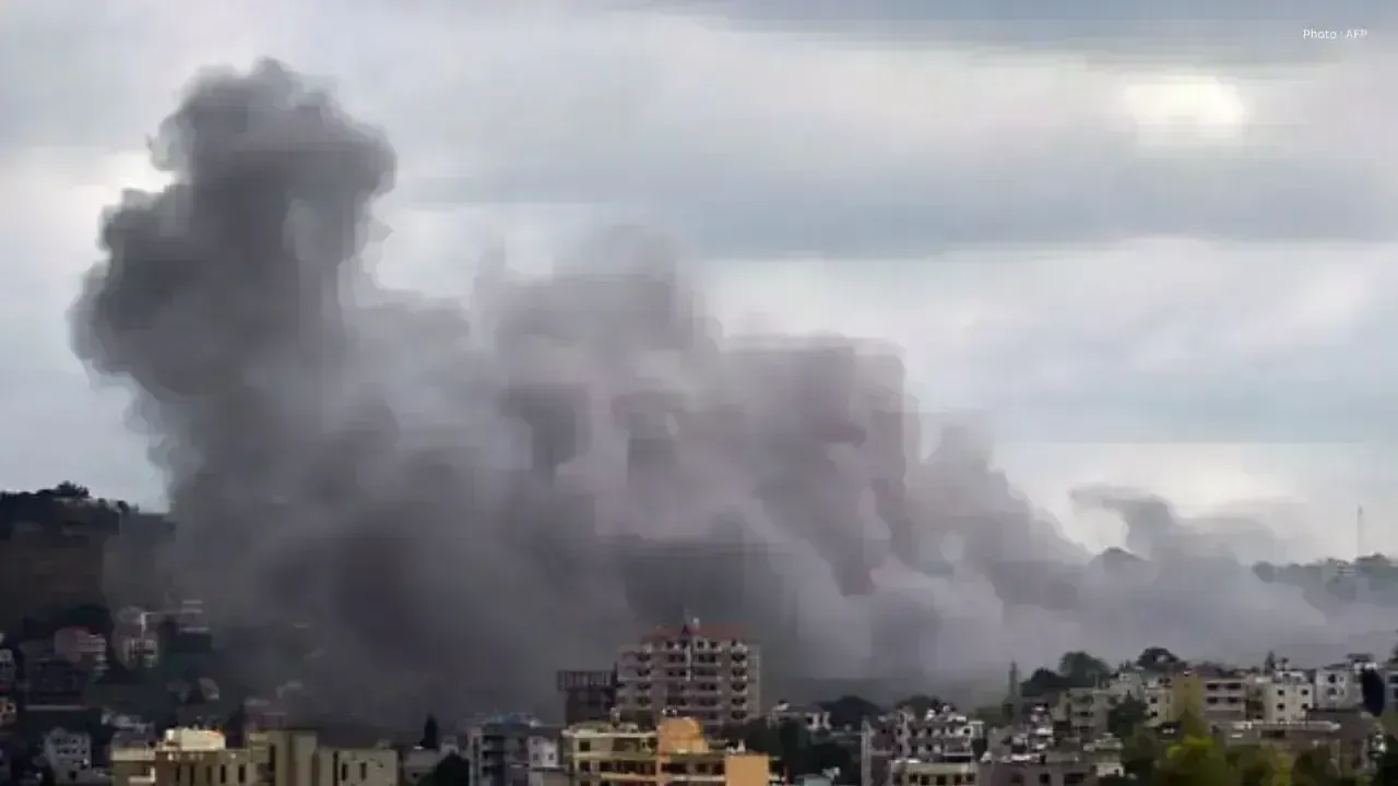 Israeli Forces Target Hezbollah Operatives in Southern Lebanon Amid Rising Tensions