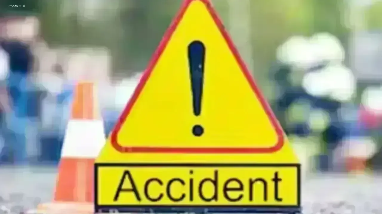 Tragic Road Accidents in South Asia Claim 32 Lives