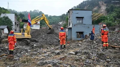 Tragic Flooding in Chongqing Results in Loss of Lives Amidst Heavy Rainfall
