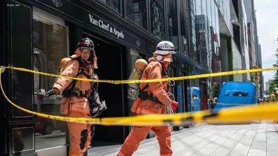 Nineteen Hospitalized After Uncertain Smell Prompts Emergency in Tokyo Mall