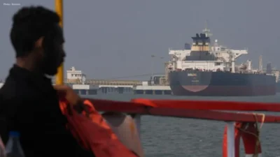 US Imposes New Sanctions on Iranian Oil Amid Ongoing Negotiations