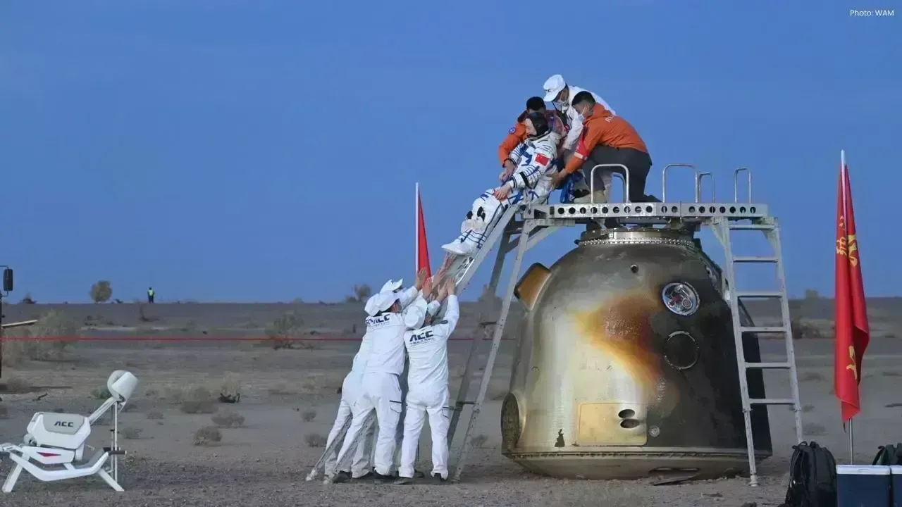 Shenzhou-21 Team Returns After Record-Breaking 210 Days in Space