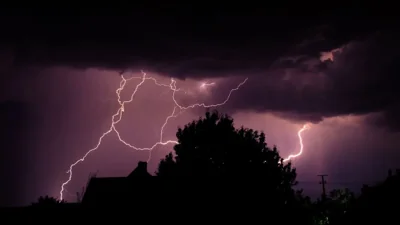 Thunderstorm Alert Issued Across Malaysia Tonight