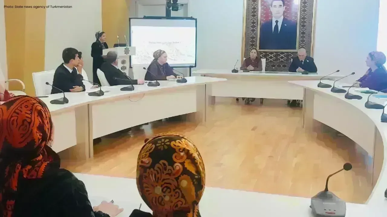 Turkmenistan Highlights Green Technologies in Industry