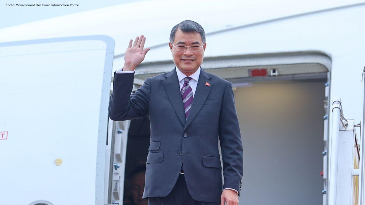 Vietnam PM Begins Russia Visit for ASEAN Summit