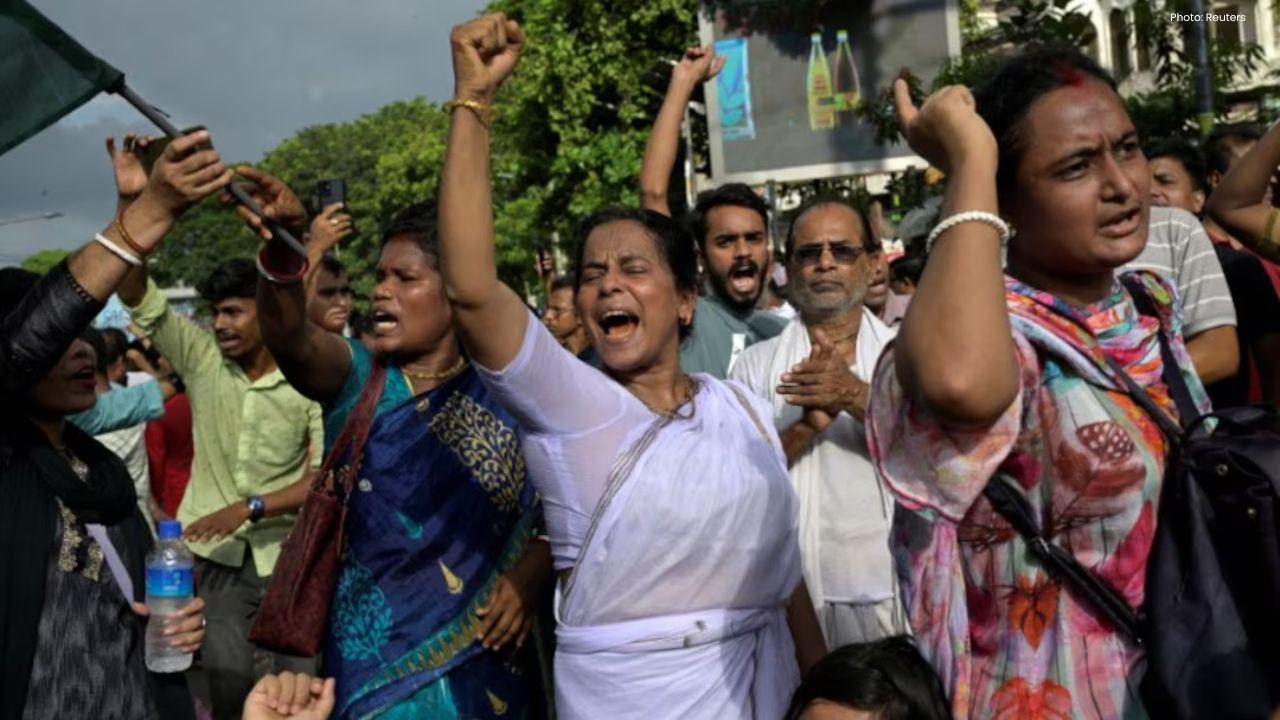 Dhaka Protest Erupts Over Alleged Lord Ram Image Insult