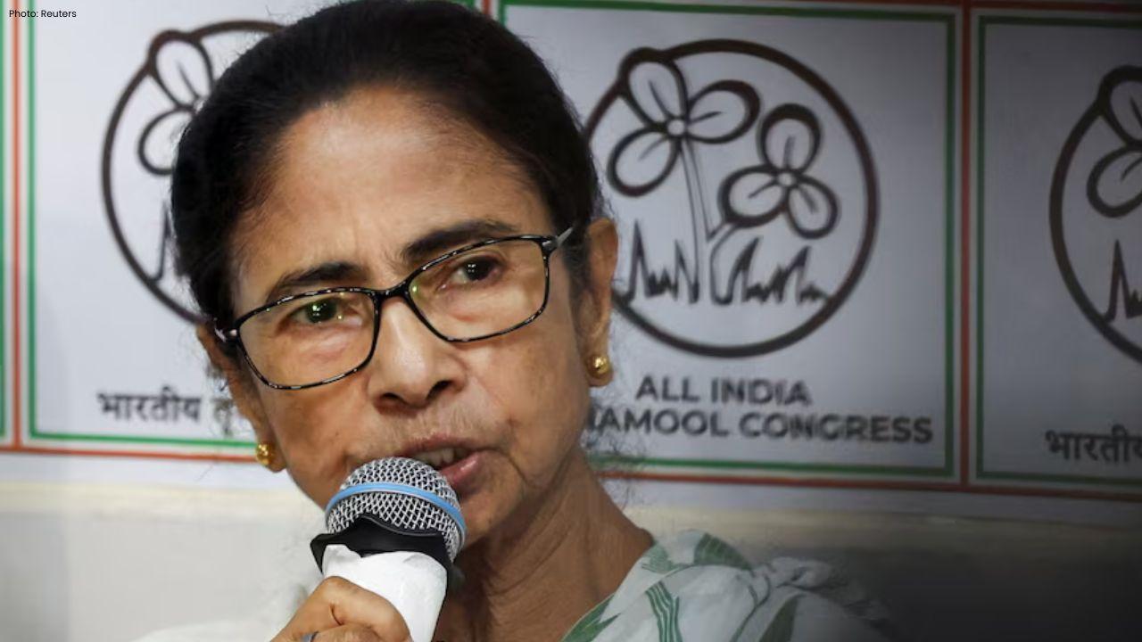 Bengal Police Probe Trinamool Accounts Over Fund Claims