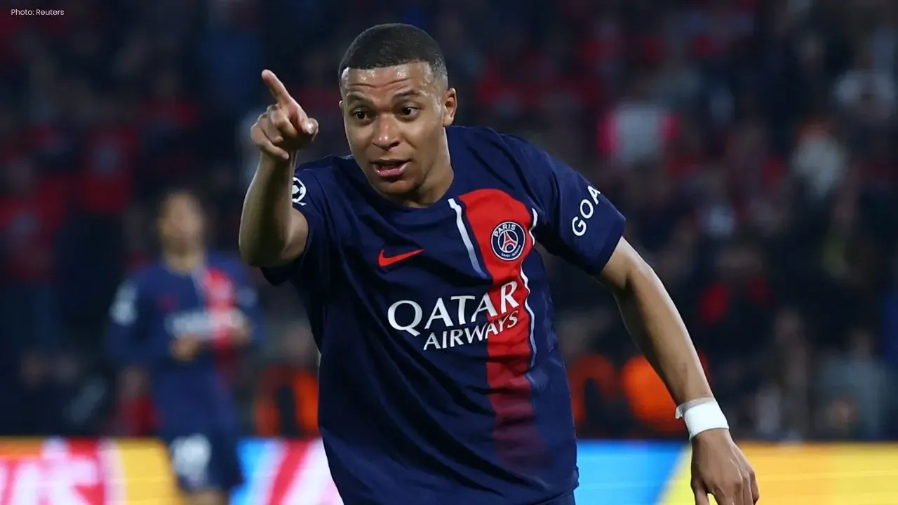 Mbappe Shines as France Defeats Sweden 3-0 in World Cup Clash