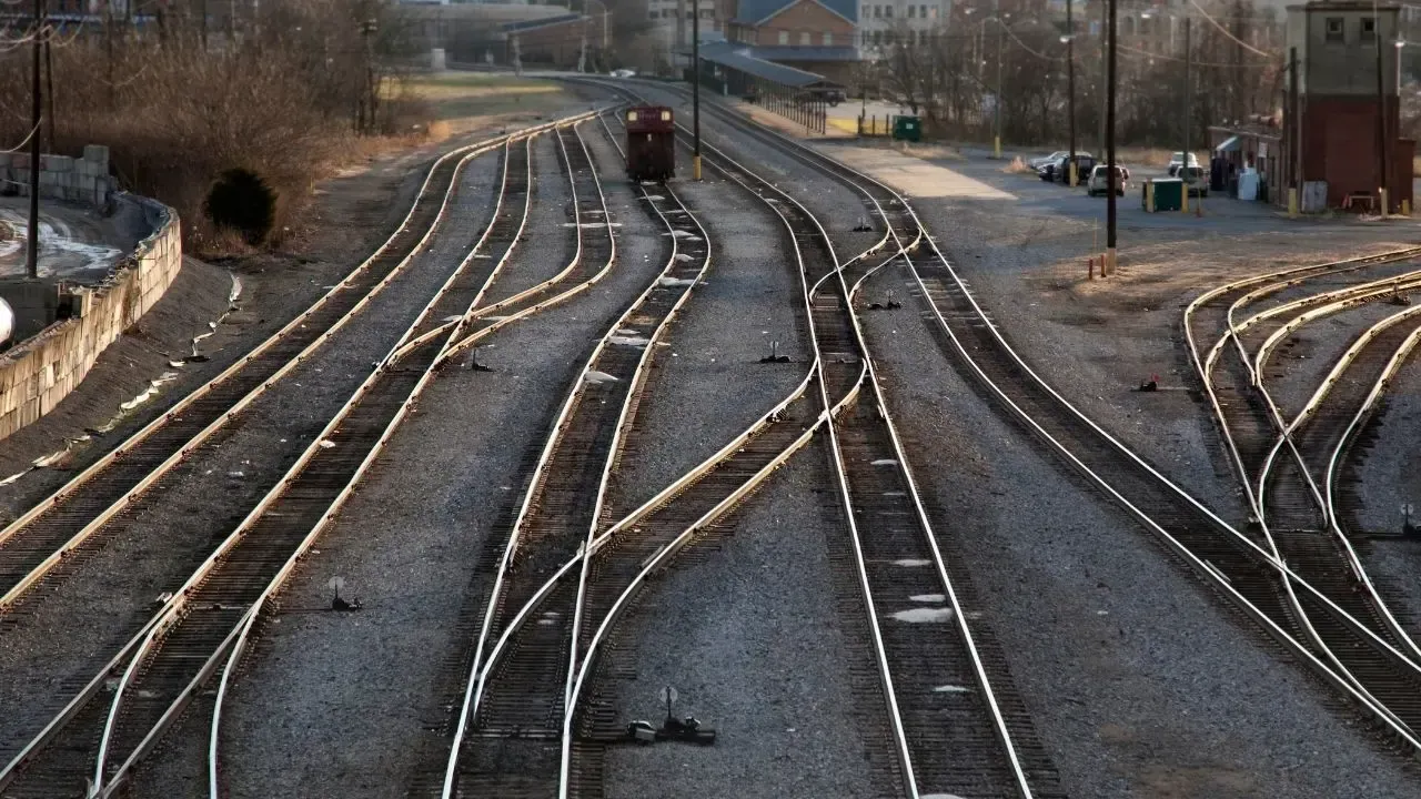 PH's Lee Says Rail Links Can Boost Johor Economy