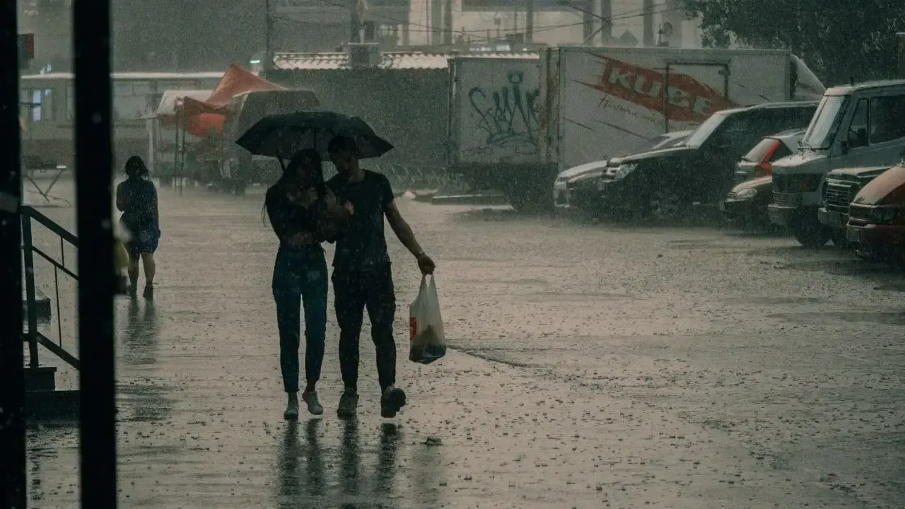 Thunderstorm Alert Issued for Four Malaysian States
