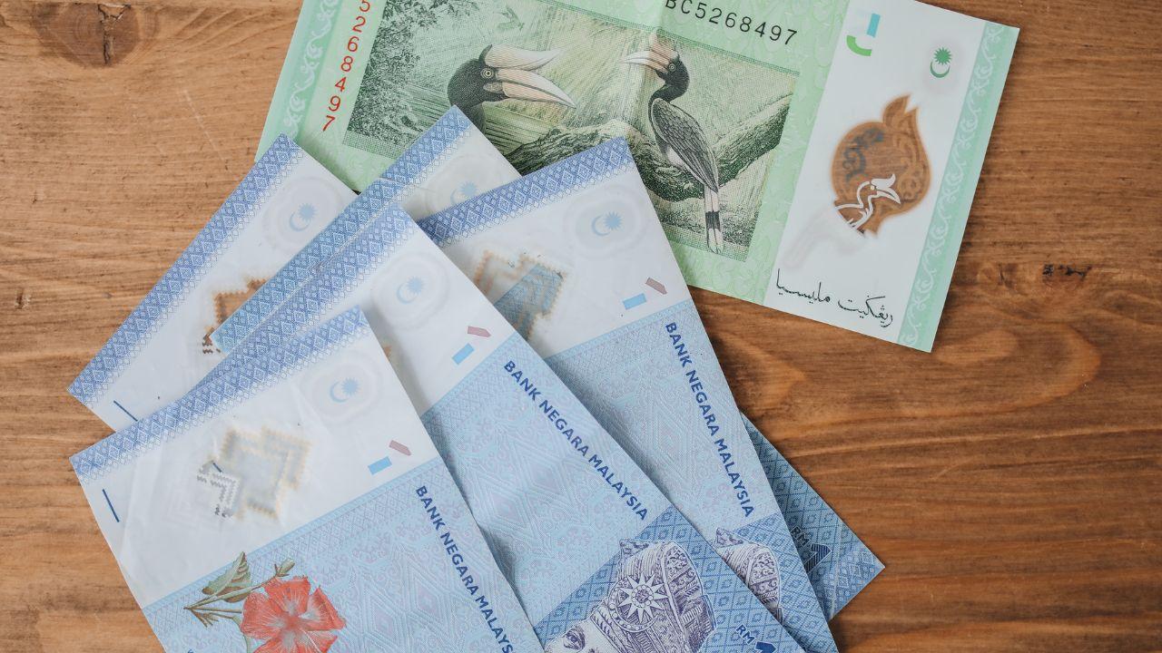Ringgit Strengthens Against US Dollar Amid West Asia Risks