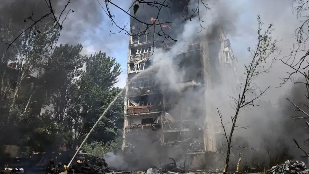 Tragic Bombing in Zaporizhzhia Claims Three Lives