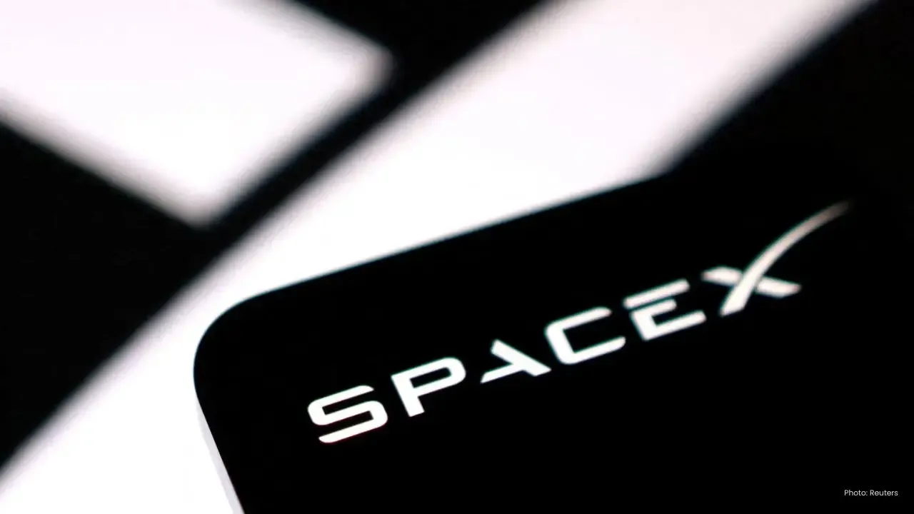SpaceX Investors Cash in $15.5 Billion as Shares Dip