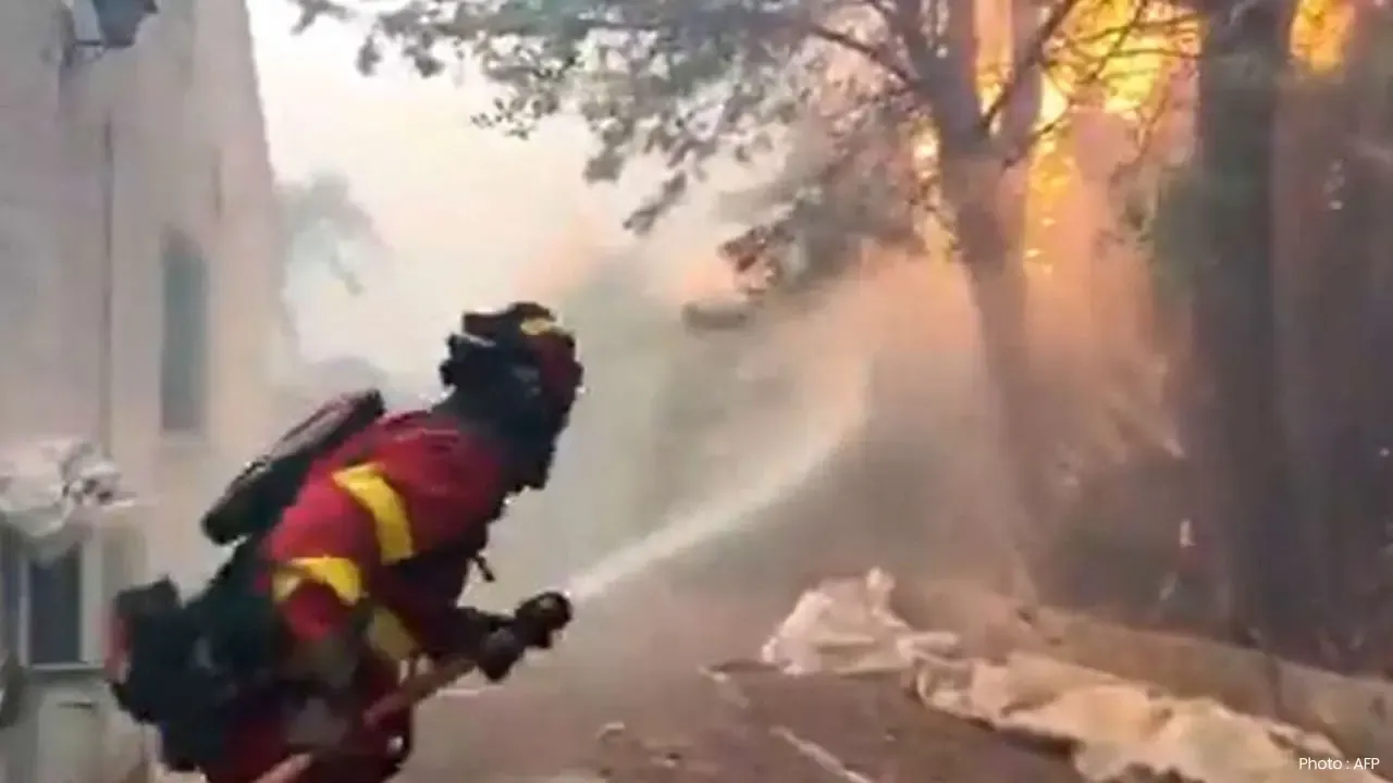 National Emergency in Spain Amid Escalating Wildfire Threats Near Madrid