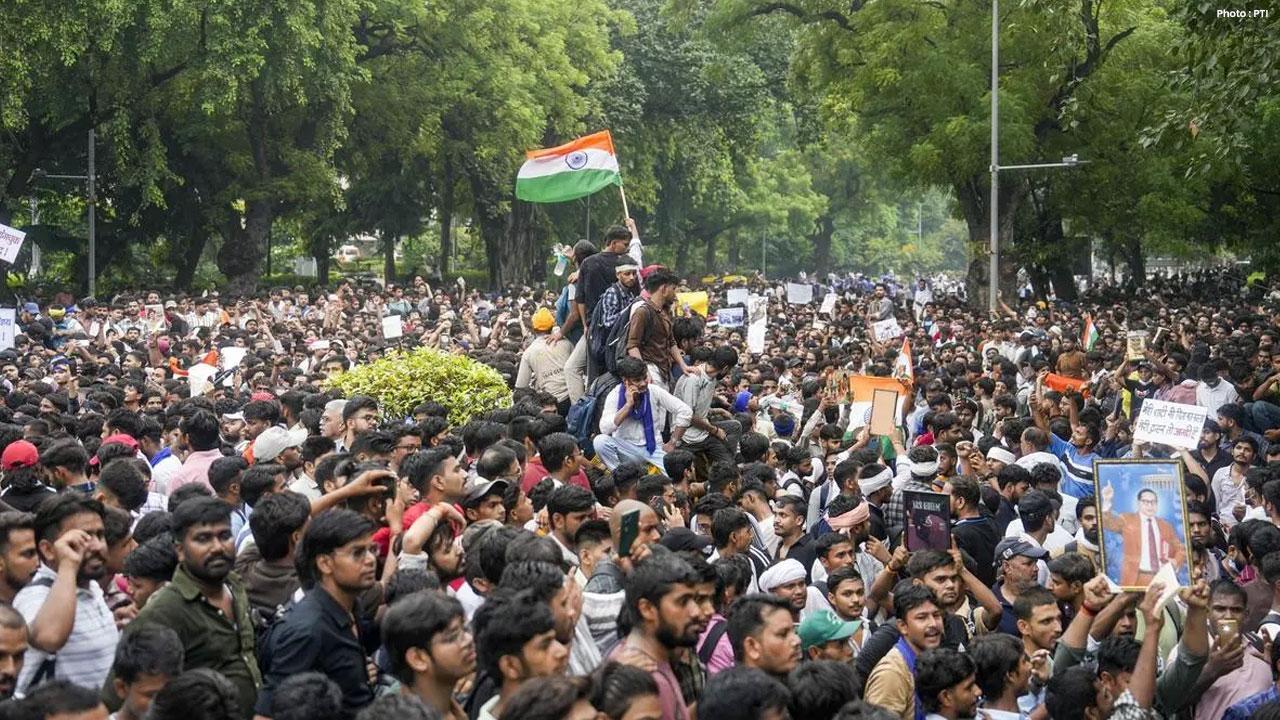 India’s Cockroach Janata Party Protesters to Hold Talks With Government Over Exam Reforms
