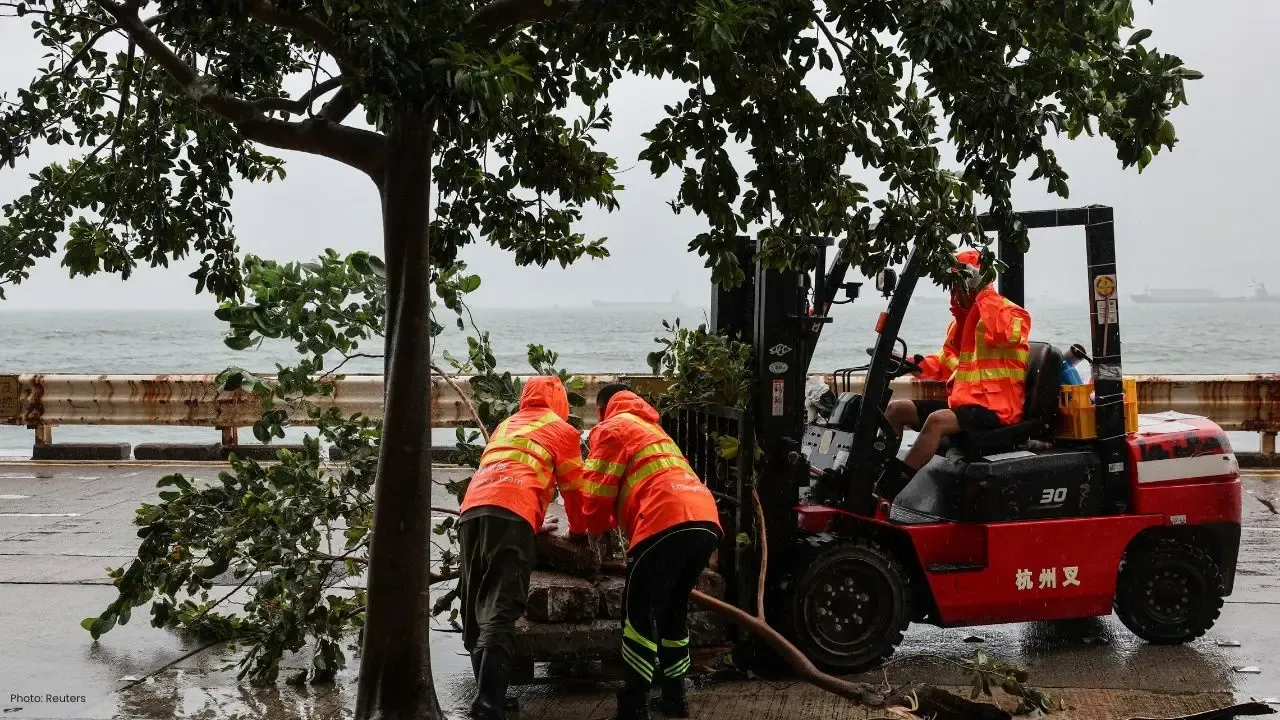 Typhoon Noul Batters Southern China, Prompting Widespread Evacuations