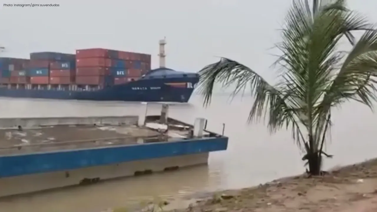 Singapore-Flagged Ship Crashes Into Riverbank in West Bengal
