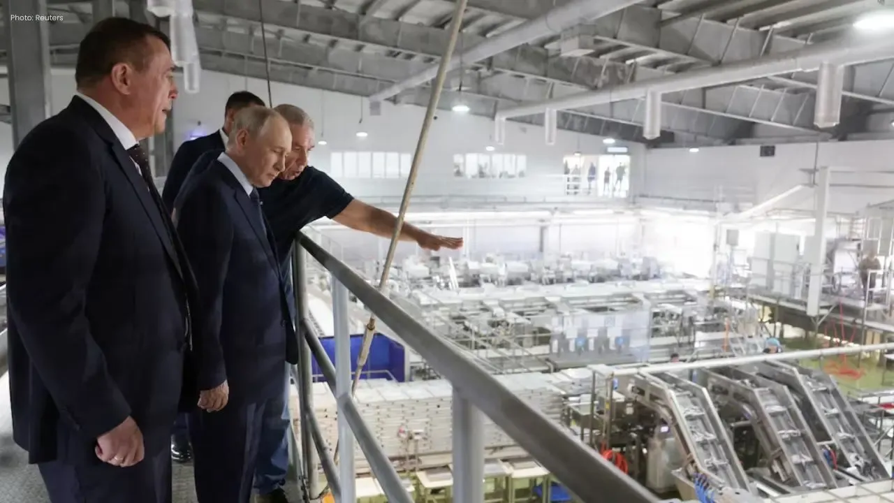 Putin Visits Disputed Kuril Island, Drawing Strong Protest From Japanz
