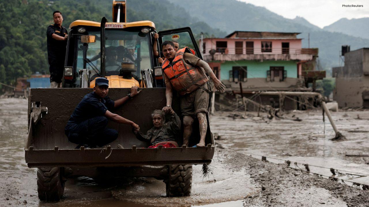 Nepal-Tibet Floods: Over 1,000 Missing as Rescue Efforts Continue