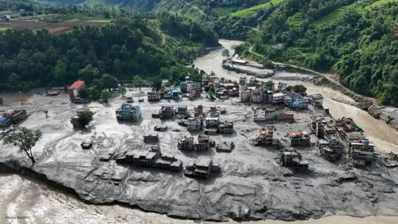 Over 900 Workers Missing After Nepal's Devastating Floods