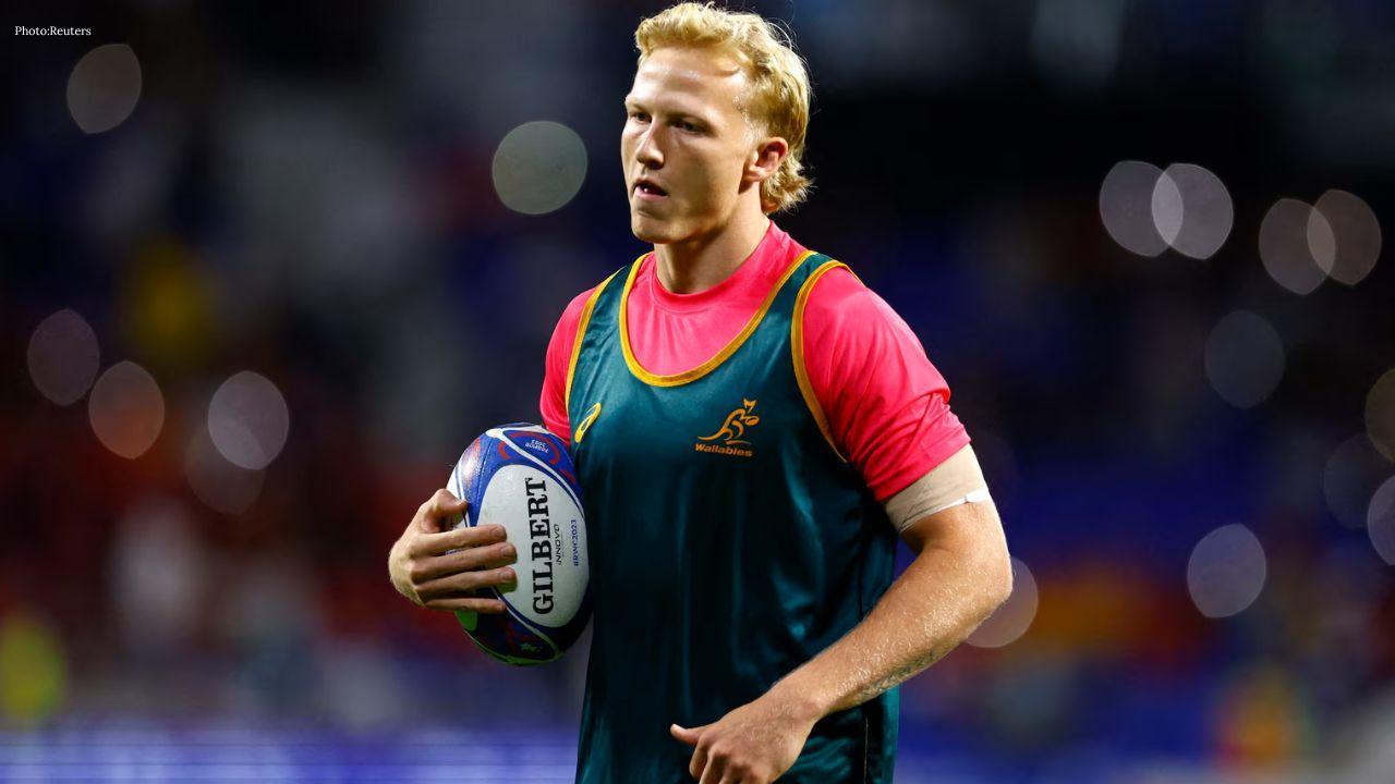 Australia Flyhalf Carter Gordon Out for Two Months With Leg Injury