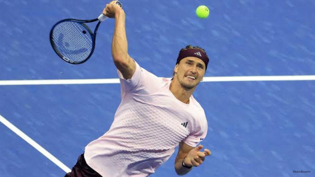 Zverev Beats Darderi and the Clock to Reach US Open Quarters