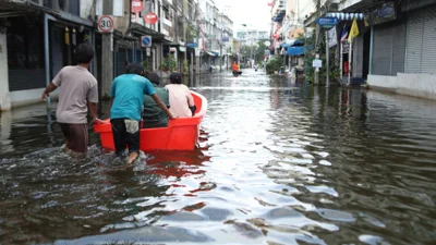 Record Rainfall Floods Nagoya as 105mm Falls in One Hour