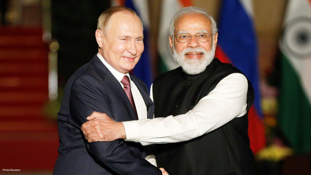Modi and Putin Visit INNOPROM Exhibition During BRICS Summit in Delhi