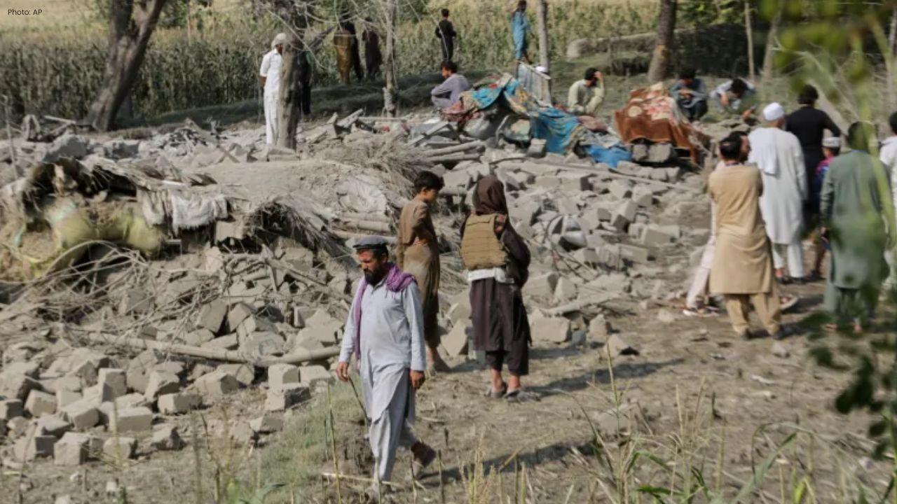 Pakistani Air Raids in Afghanistan Kill Three, Officials Say