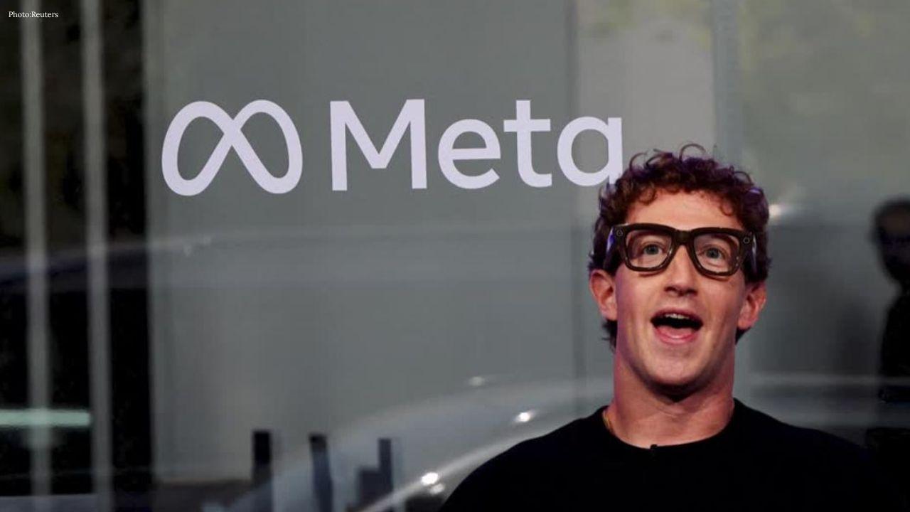 Meta's Charm Device Signals Zuckerberg's Big New AI Push