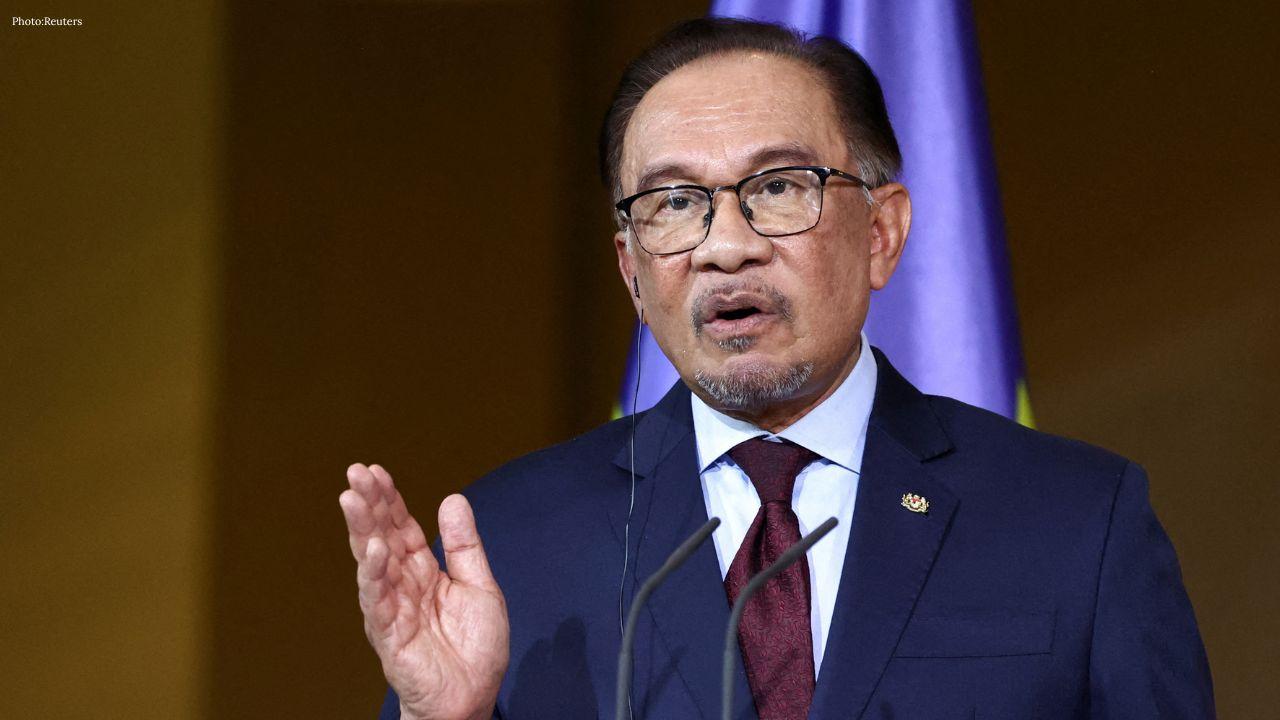 Anwar to hold further talks with Loke over resignation