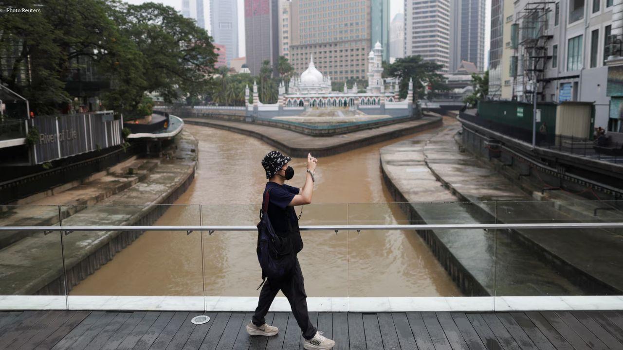 Malaysia Economy Grows 5.3% in Q3 as Tech Exports Support Growth